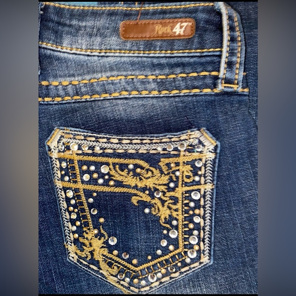Wrangler Rock 47 Women’s Jeans Size 24/32 like new! - Picture 4 of 6